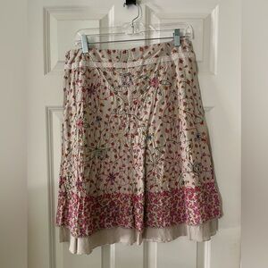 Women’s Tribal floral embroidered skirt, lined size 8 bohemian hippie neutral
